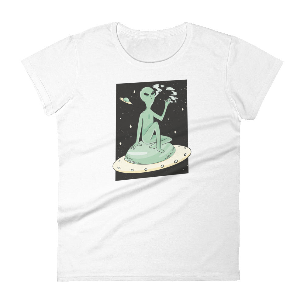 Smoking Alien Women's T-Shirt
